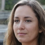 review of Émilie Caron - Small Business Owner